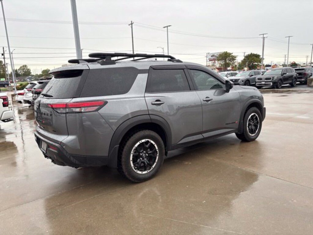 Used 2025 Nissan Pathfinder Rock Creek SUV