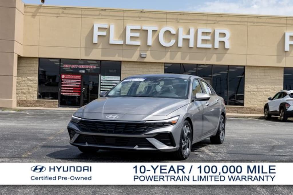 Used 2025 Hyundai Elantra SEL Convenience Sedan