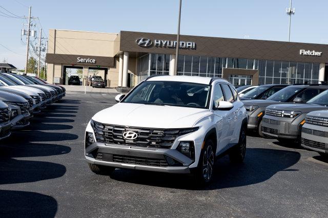 New 2026 Hyundai Tucson SEL Plus FWD SUV