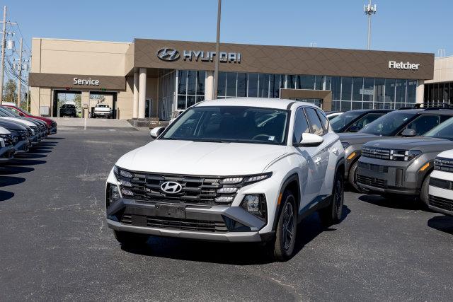 2026 Hyundai Tucson Blue SE