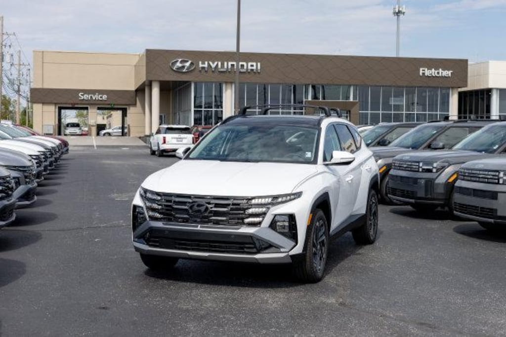 New 2026 Hyundai Tucson Limited AWD SUV