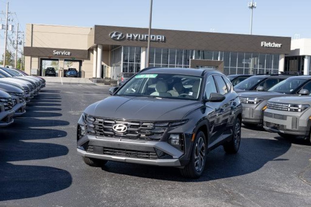 New 2026 Hyundai Tucson SEL Plus FWD SUV