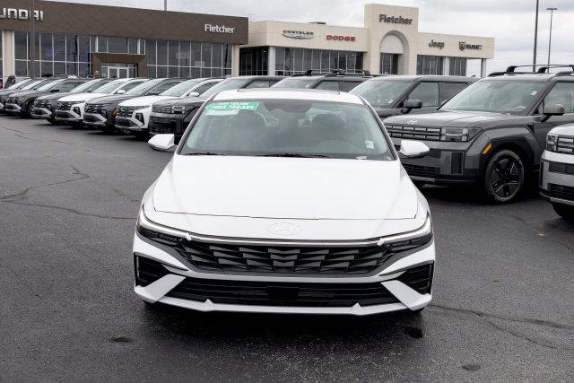 New 2026 Hyundai Elantra Limited Sedan