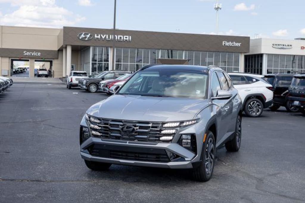 New 2026 Hyundai Tucson Limited AWD SUV