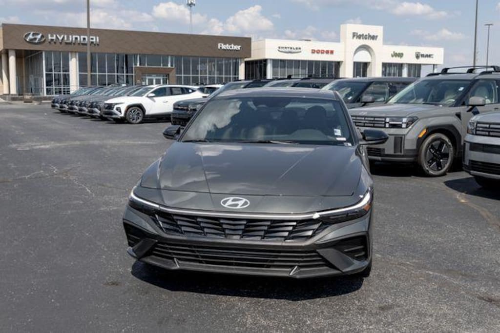 New 2026 Hyundai Elantra SEL Sport Sedan