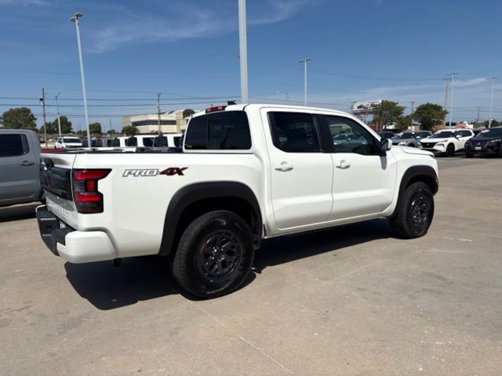 Used 2026 Nissan Frontier PRO-4X Truck Crew Cab