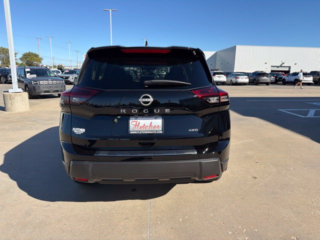 New 2026 Nissan Rogue SV SUV