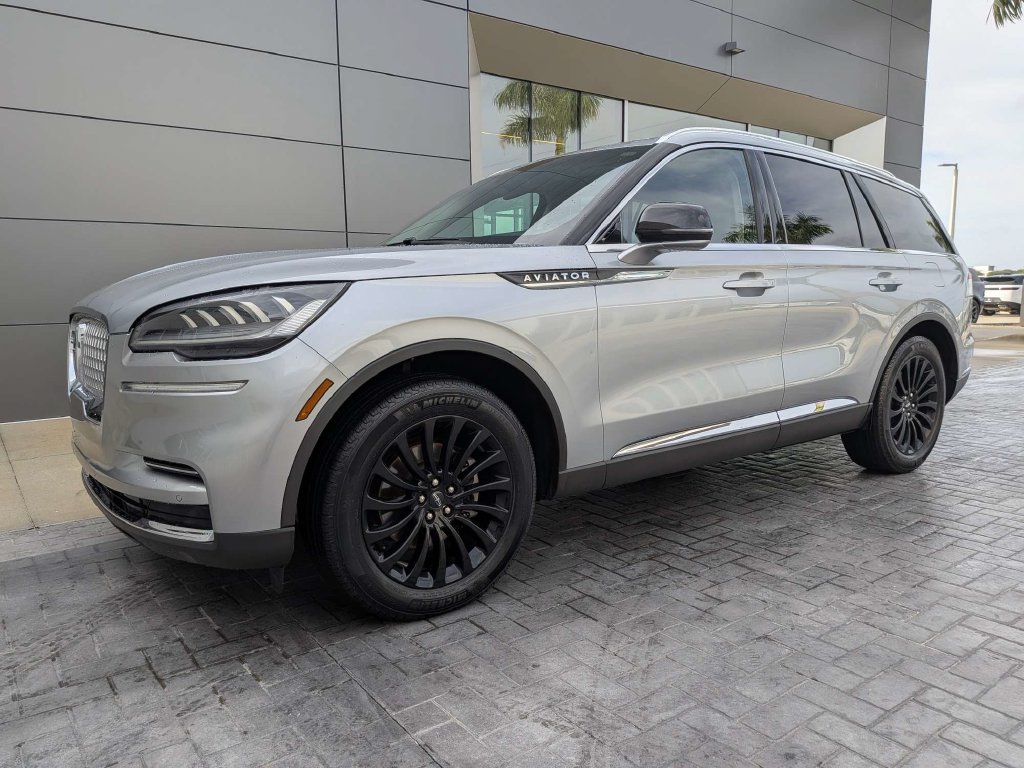 2024 Lincoln Aviator