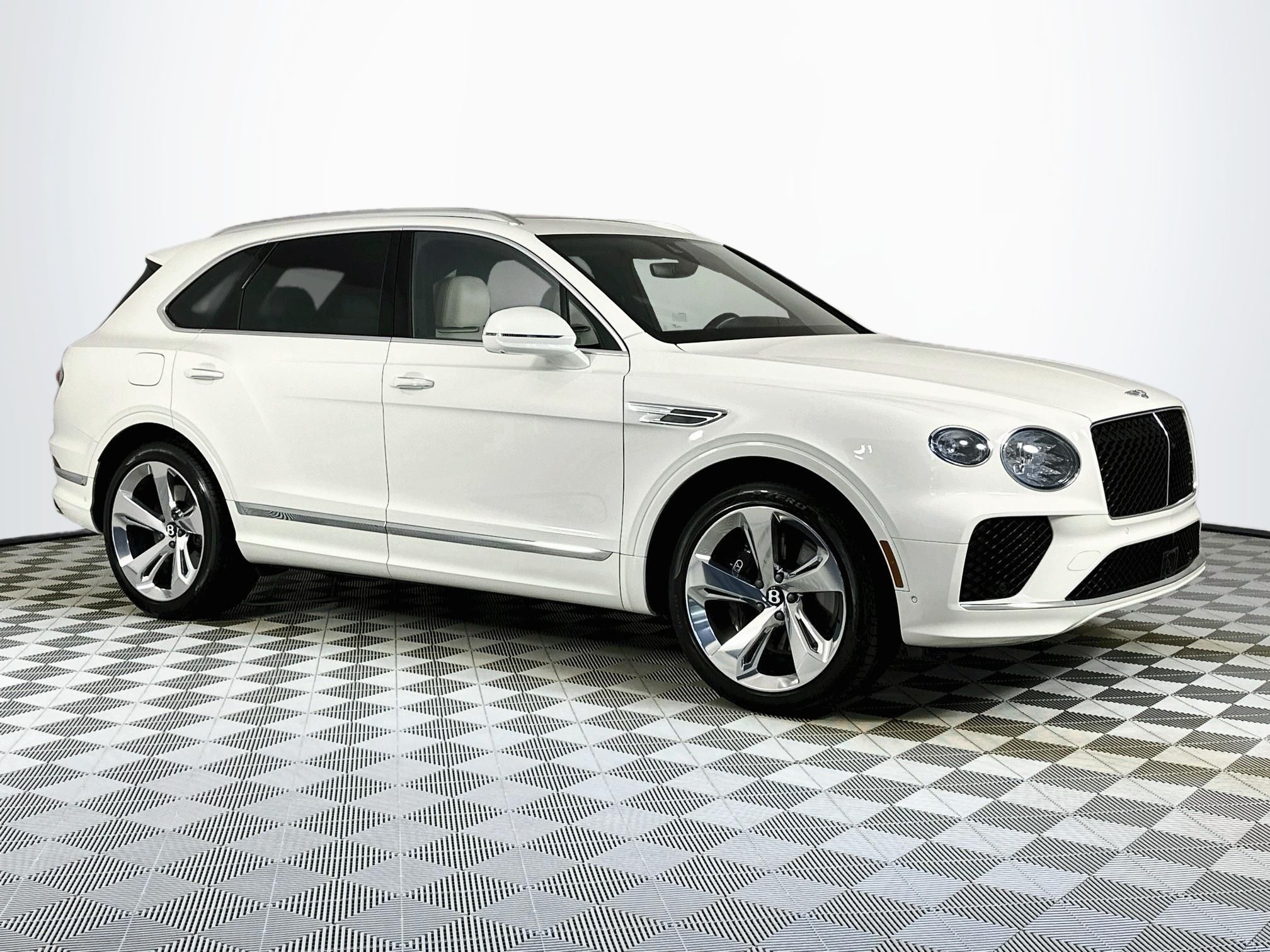 2025 Bentley Bentayga