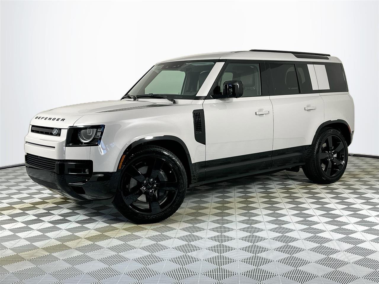 2026 Land Rover Defender 110 X-Dynamic SE SUV