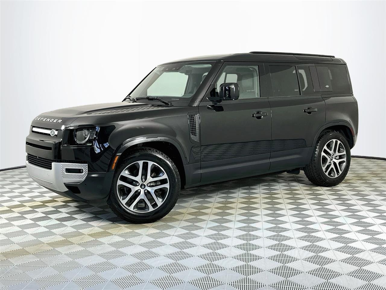 2024 Land Rover Defender