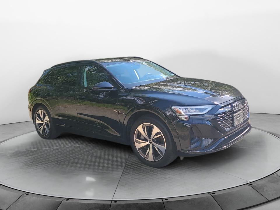 Used 2024 Audi Q8 e-tron Premium SUV