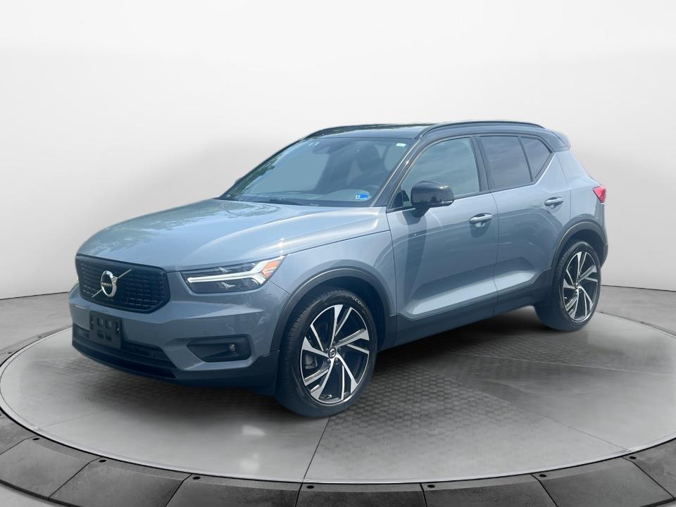 Used 2021 Volvo XC40 R-Design SUV