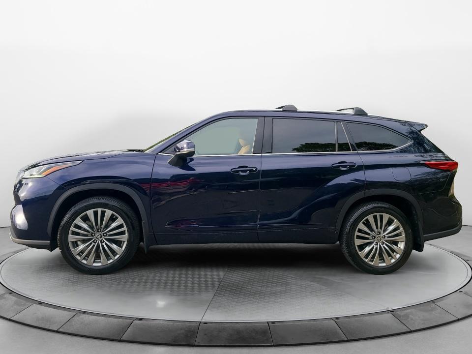 Used 2021 Toyota Highlander Platinum SUV