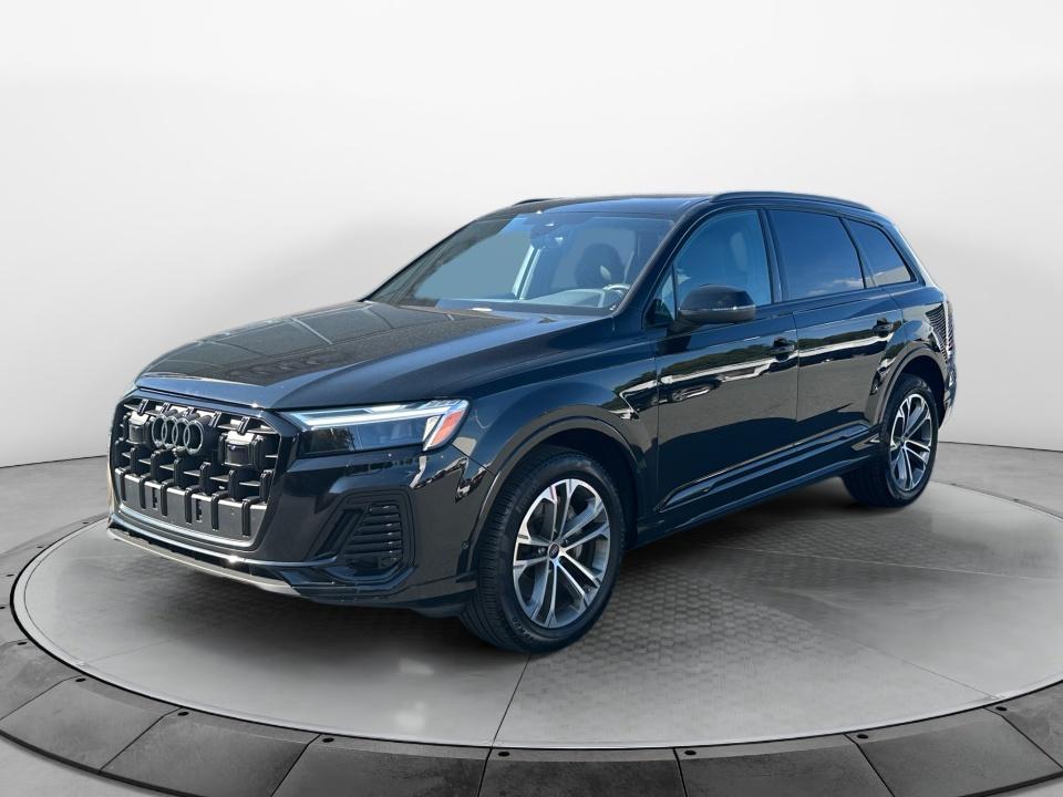 Certified 2026 Audi Q7 Premium SUV