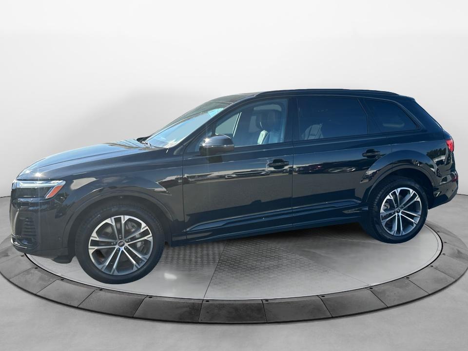 Certified 2026 Audi Q7 Premium SUV