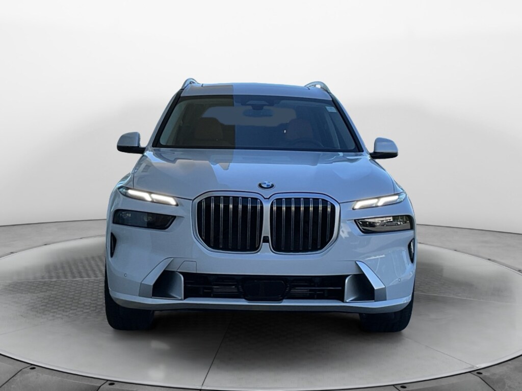 New 2027 BMW X7 xDrive40i SUV