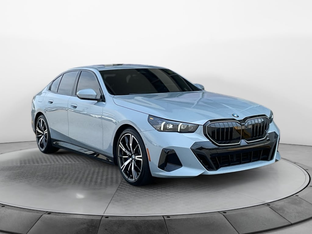 Certified 2026 BMW 530i xDrive Sedan