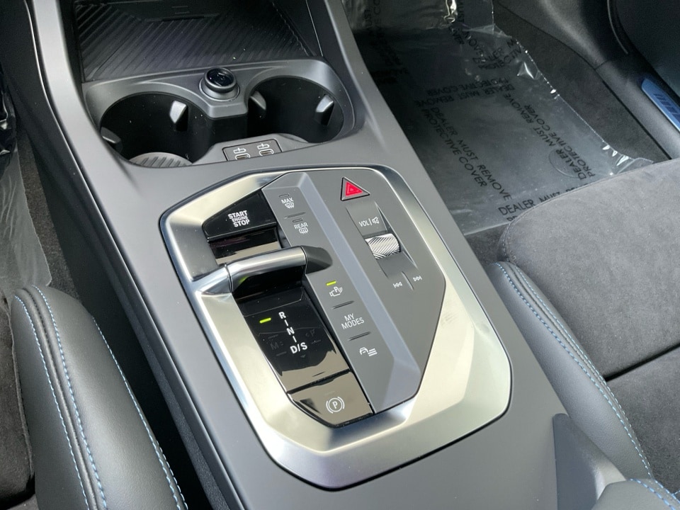 2026 BMW 2 Series M235 - Photo 20
