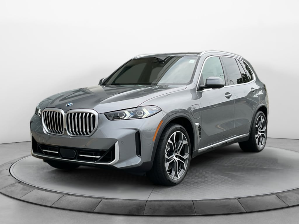New 2026 BMW X5 PHEV xDrive50e SUV
