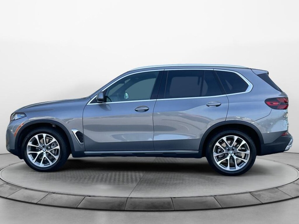Used 2024 BMW X5 xDrive40i SUV