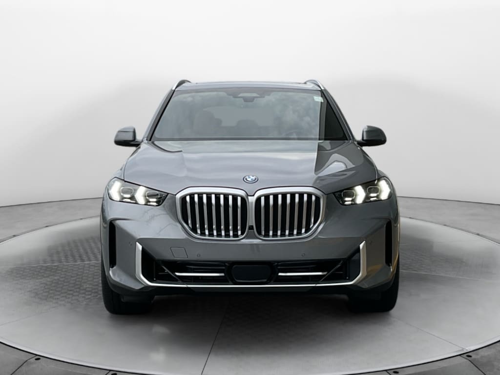 New 2026 BMW X5 PHEV xDrive50e SUV
