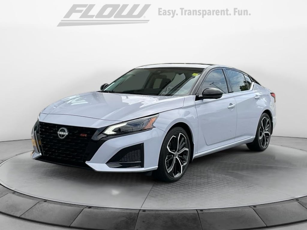 Used 2026 Nissan Altima SR Sedan
