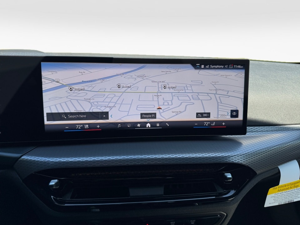2026 BMW 3 Series 330i - Photo 17