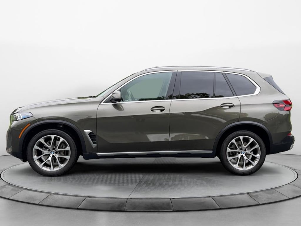 Used 2024 BMW X5 xDrive40i SUV
