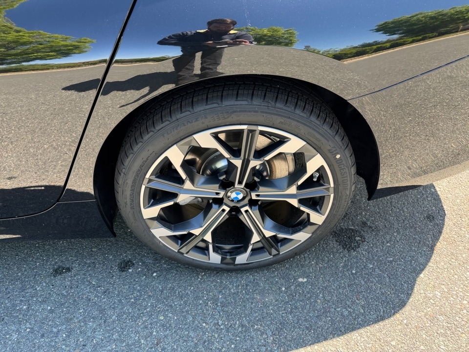 2026 BMW 3 Series 330i - Photo 22