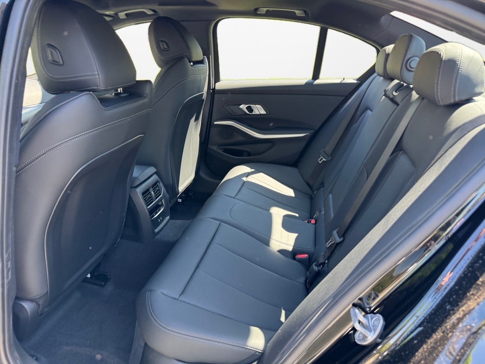 2026 BMW 3 Series 330i - Photo 13