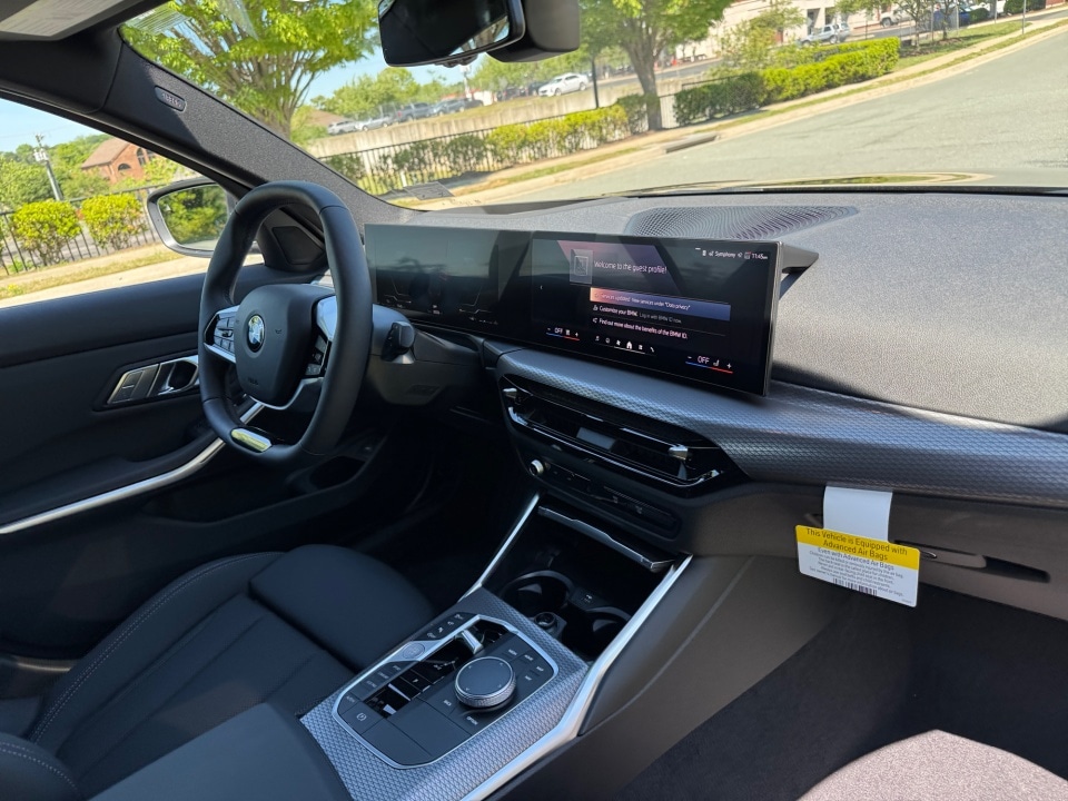2026 BMW 3 Series 330i - Photo 27