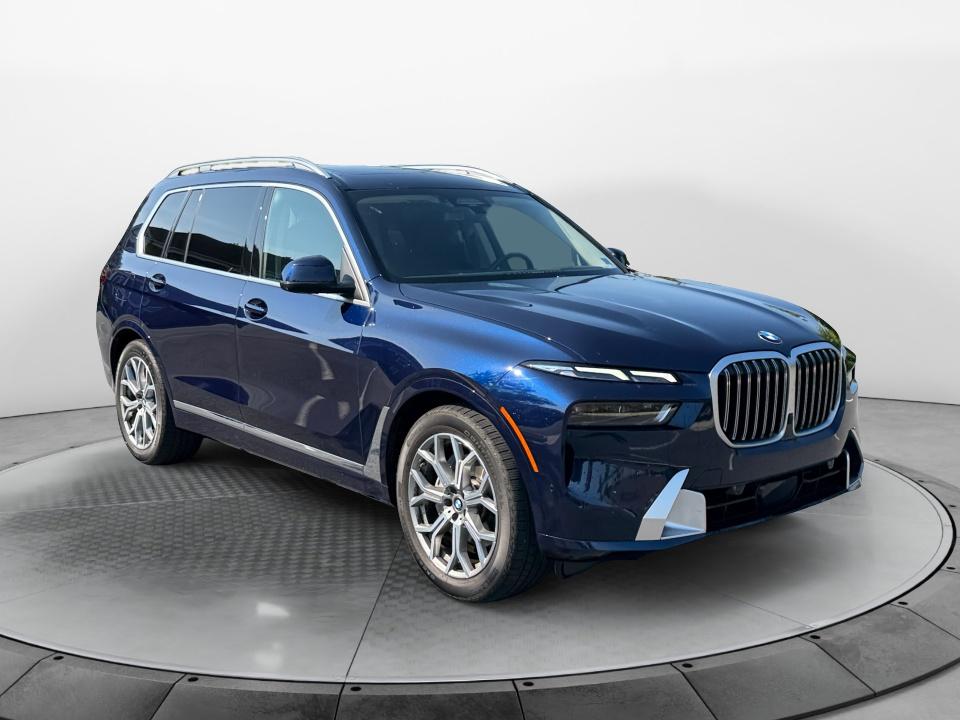 2026 BMW X7