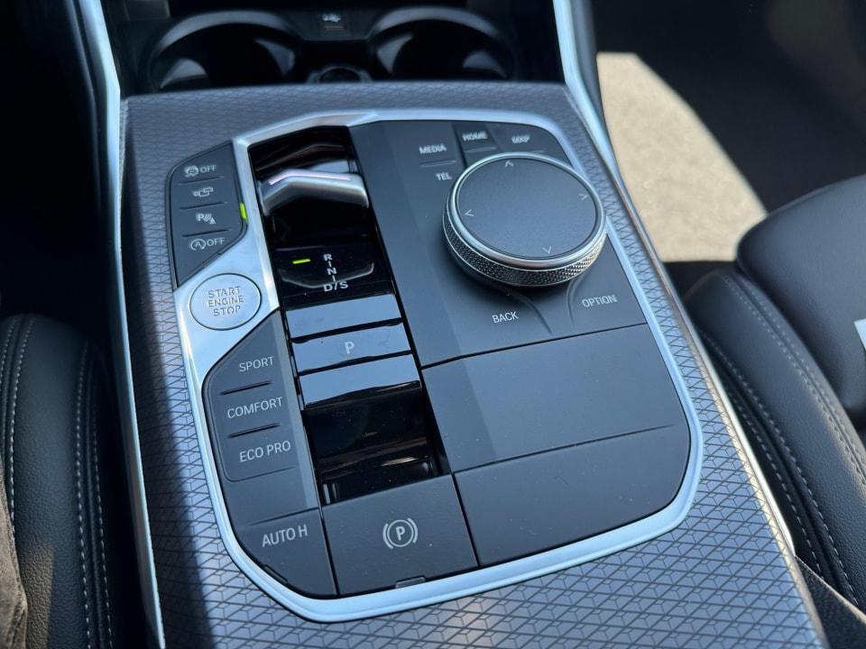 2026 BMW 3 Series 330i - Photo 20