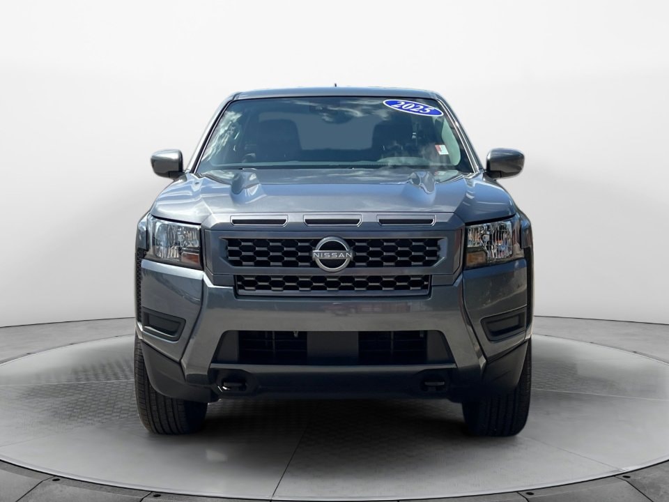 2025 Nissan Frontier SV - Photo 2