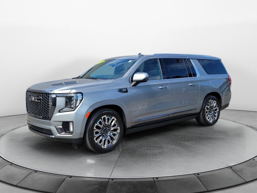 Used 2023 GMC Yukon XL Denali Ultimate SUV