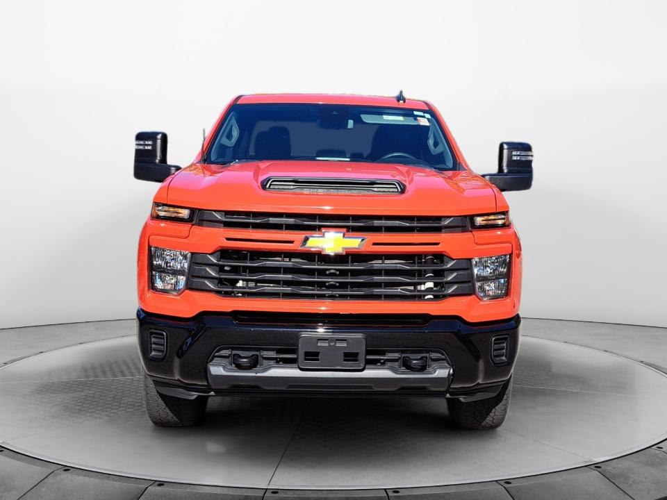 Used 2024 Chevrolet Silverado 2500 HD Custom Truck Crew Cab