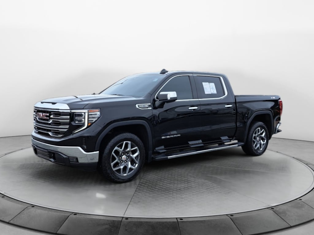 Used 2023 GMC Sierra 1500 SLT Truck