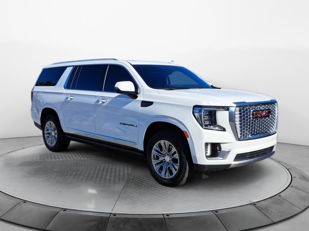 Used 2023 GMC Yukon XL Denali SUV