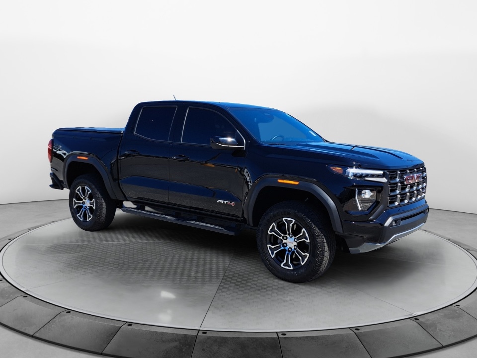 2024 GMC Canyon