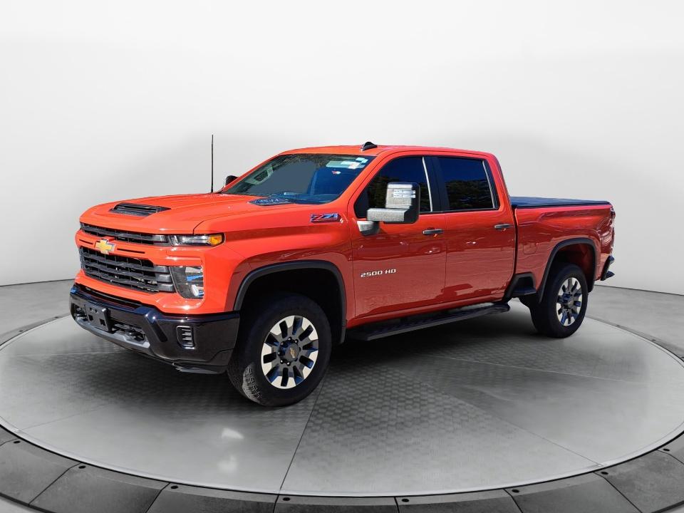 Used 2024 Chevrolet Silverado 2500 HD Custom Truck Crew Cab