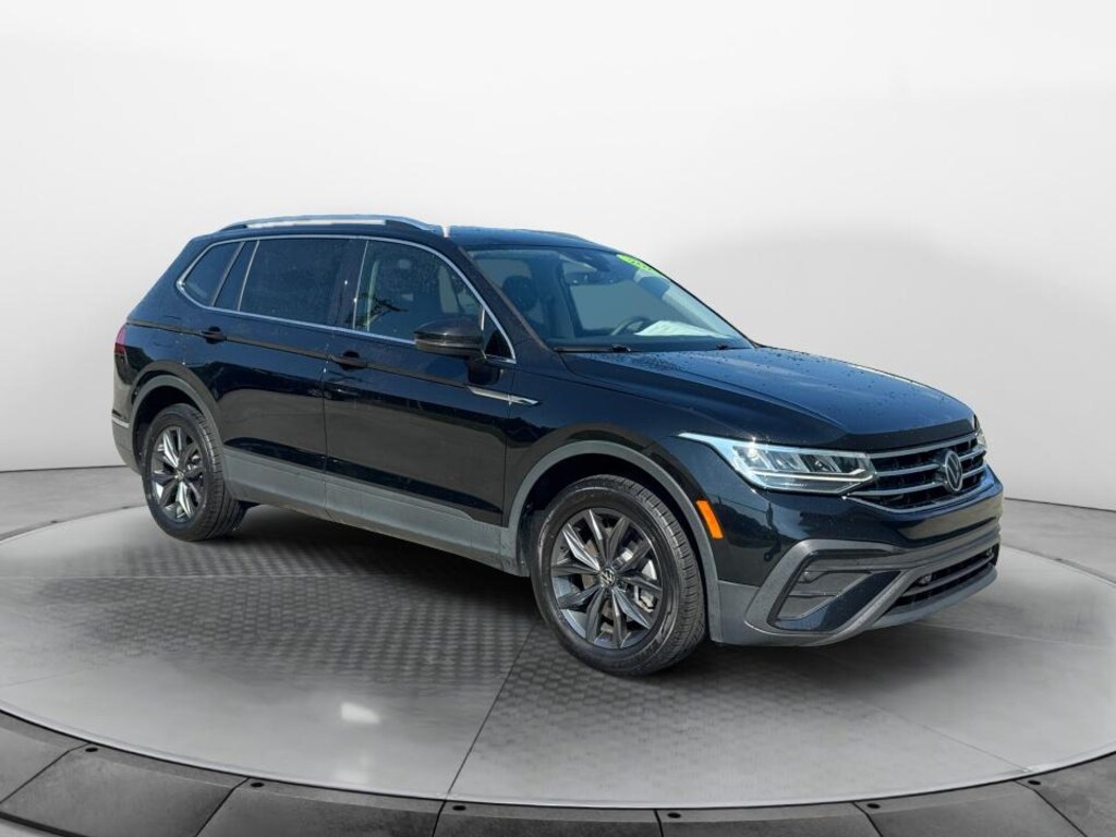 Certified 2023 Volkswagen Tiguan SE SUV