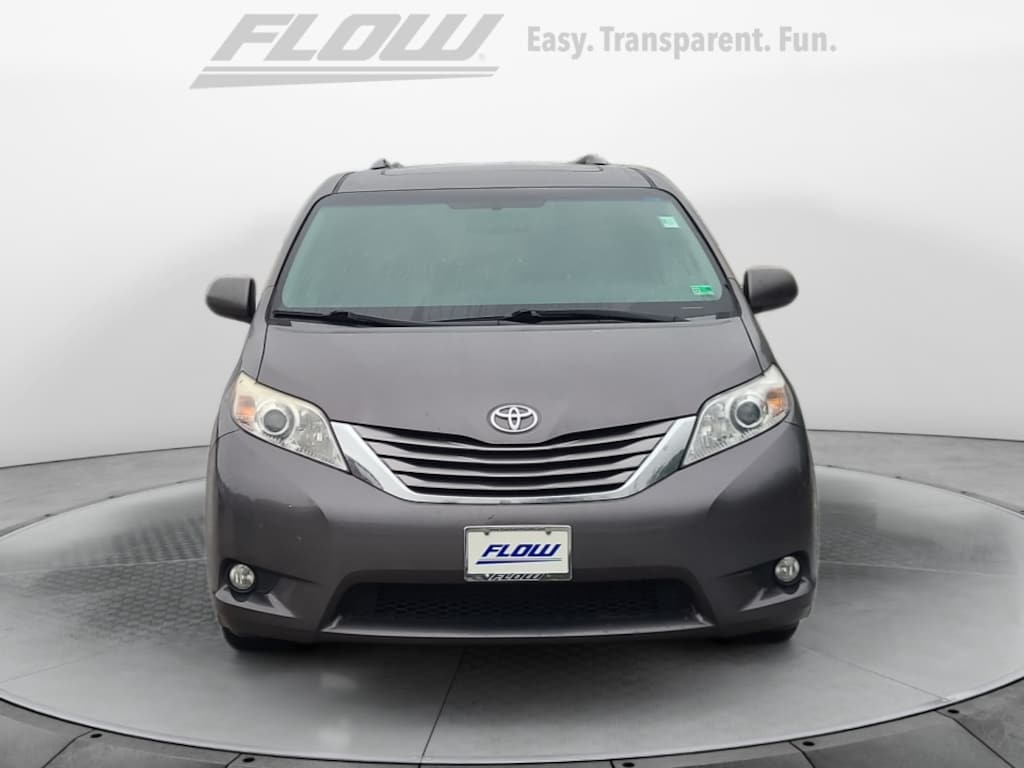 Used 2016 Toyota Sienna XLE Minivan