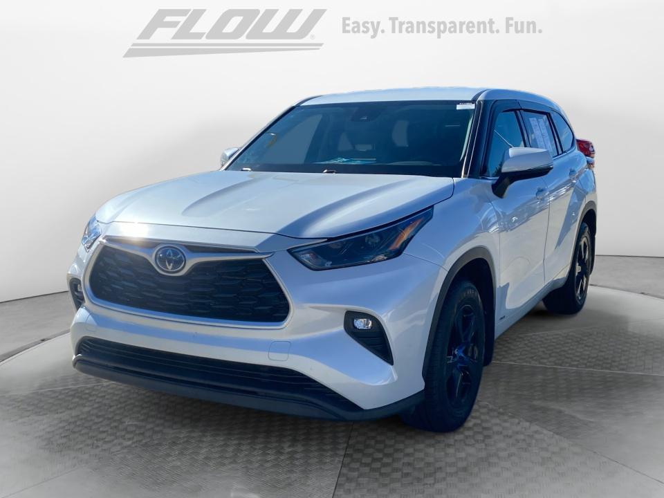 Used 2022 Toyota Highlander Hybrid LE SUV