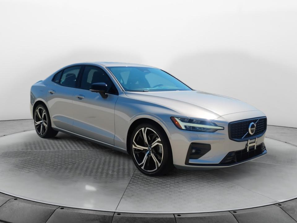2024 Volvo S60 Plus
