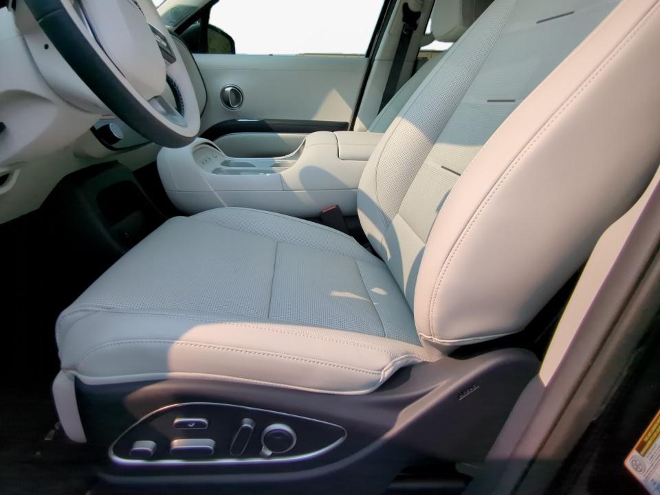 2026 Hyundai Palisade Calligraphy - Photo 9
