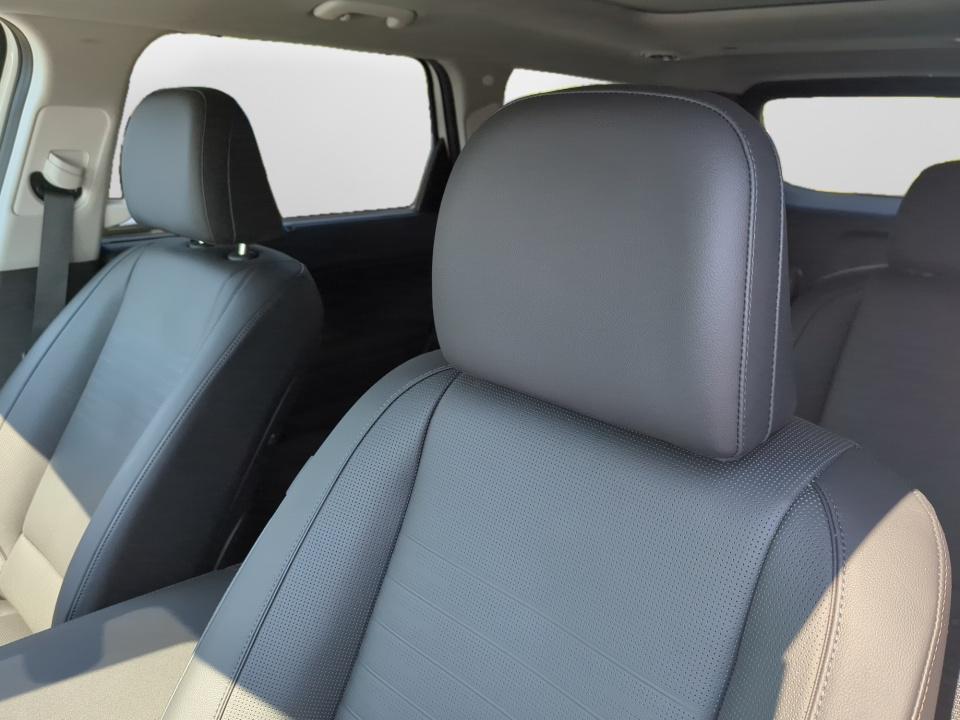 2026 Hyundai Palisade Limited - Photo 10
