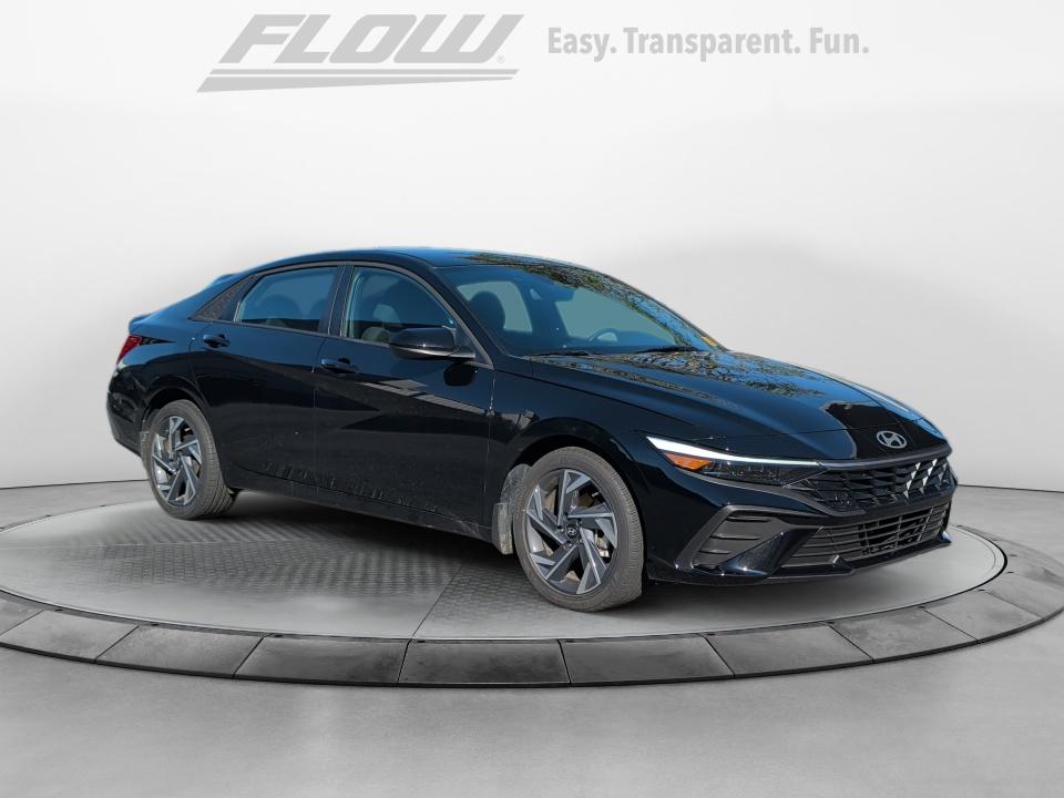  Hyundai Elantra