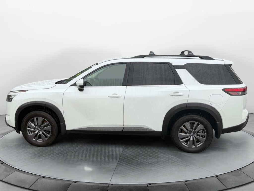 Certified 2025 Nissan Pathfinder SV SUV