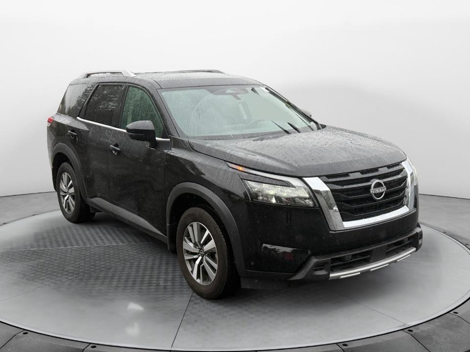  Nissan Pathfinder